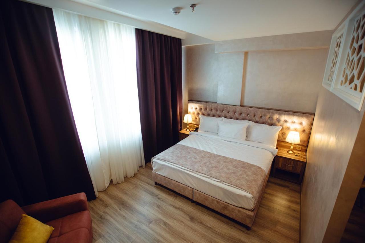 La Corne Hotel Baku Exterior photo